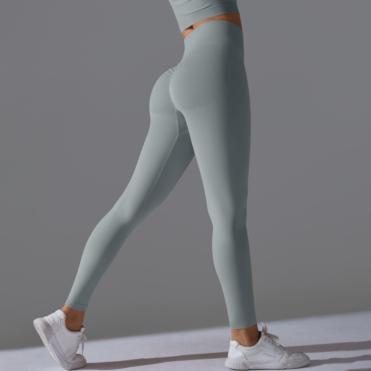 Seamless Solid Peach Sports Trousers for Women - Tight Running Fitness Yoga Pants with High Waist and Butt-Lifting Design