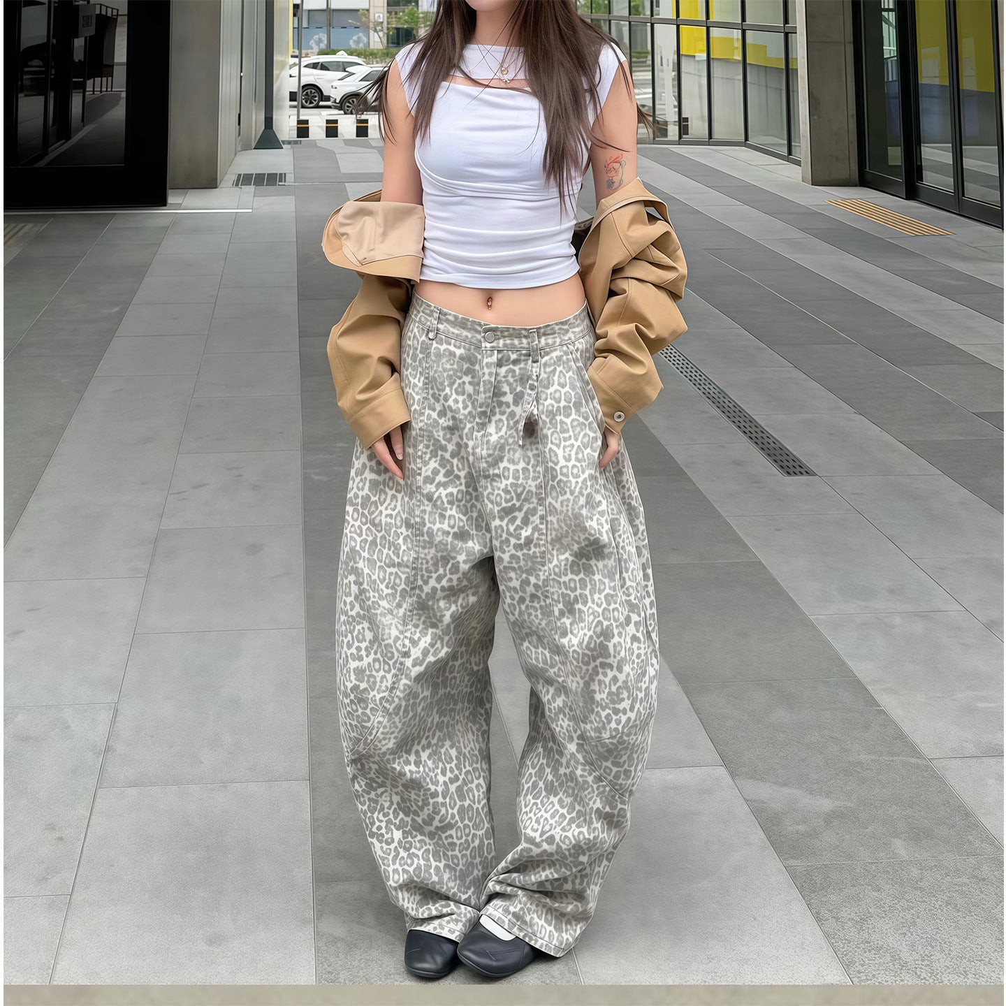 Relaxed Lazy Leopard Print  - High-Waisted Wide-Leg Jeans - Loose Oversized Floor-Length Pants