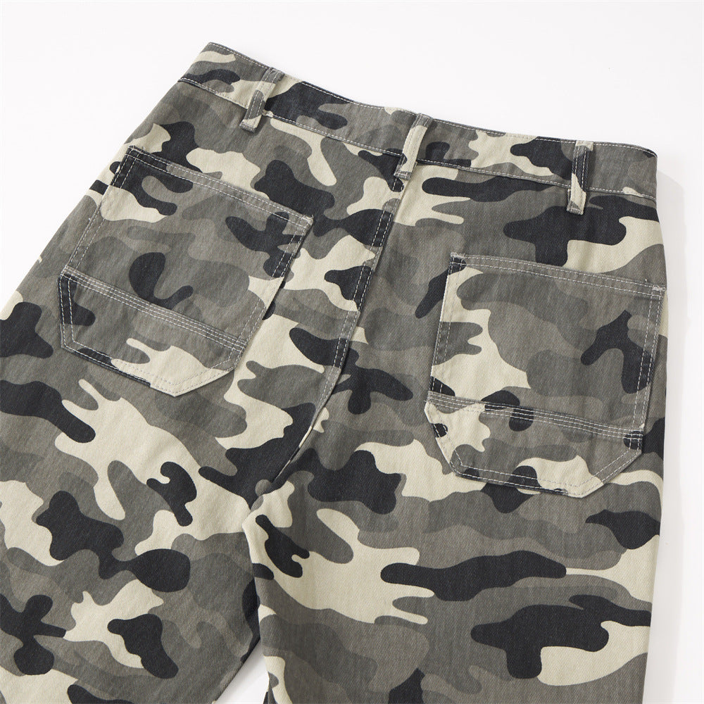 Vintage Men’s Camo Straight-Leg Cargo Pant