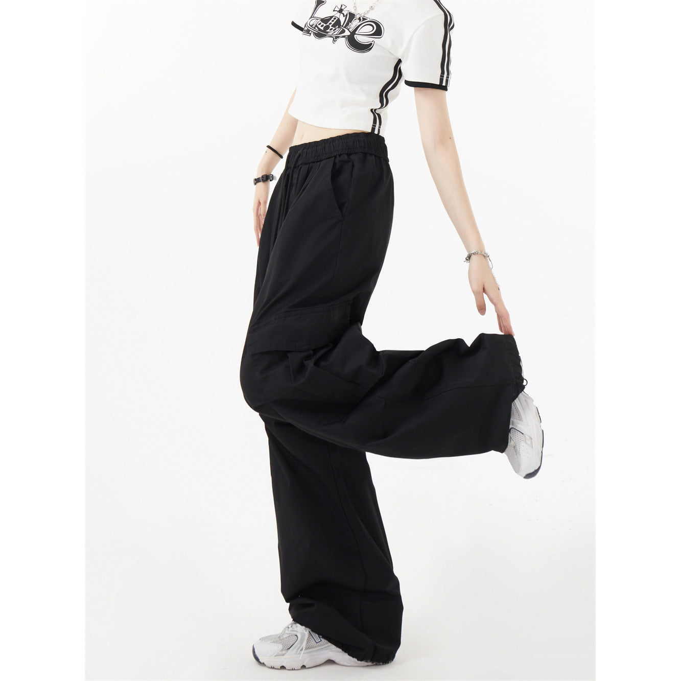 Pleated Cargo Pants - Loose Wide Leg  -  Long Pants