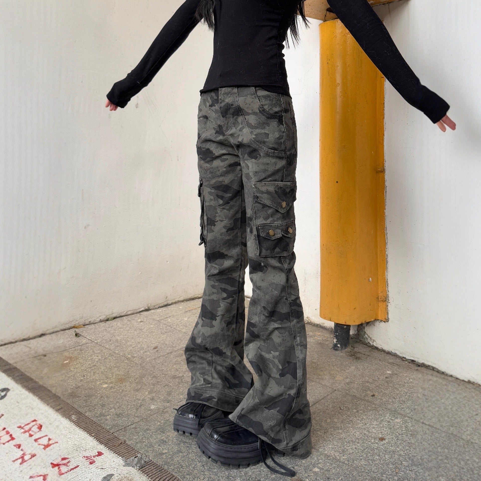 Multi-Pocket Fitted  - Flared Cargo Denim Pants - Vintage Casual Long Pants