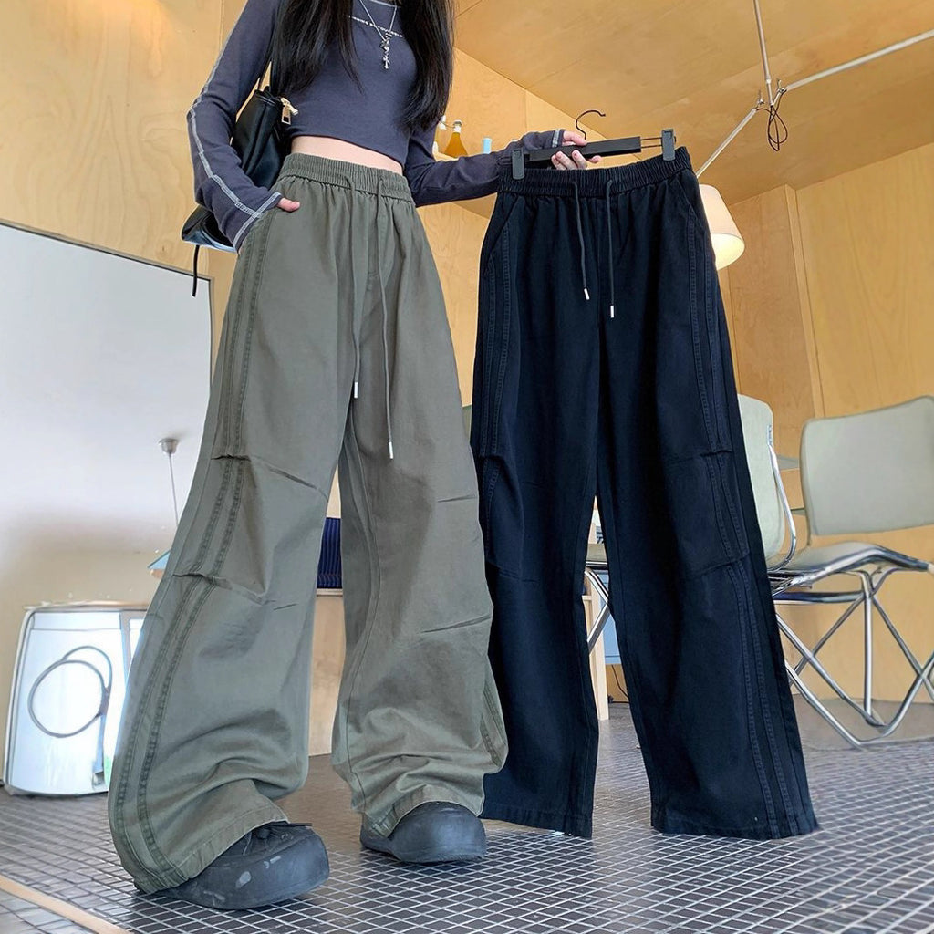 Vintage Washed Cotton Cargo Pants – Relaxed Wide-Leg Fit
