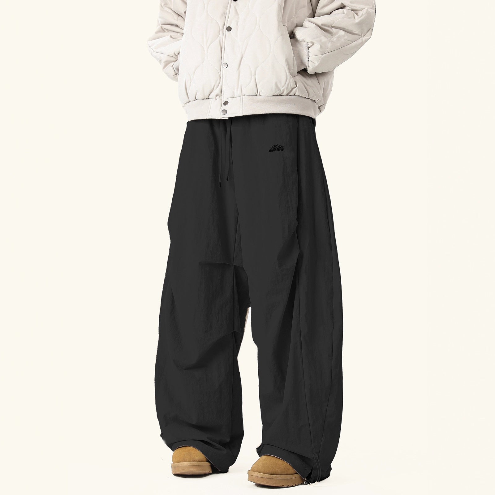 Lined Wide-Leg Cargo Pants – High-End Pleated Paratrooper Style