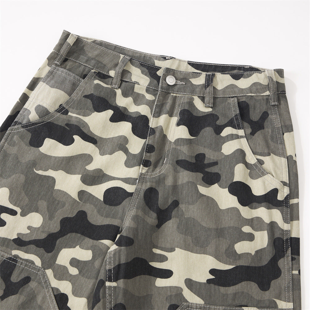 Vintage Men’s Camo Straight-Leg Cargo Pant