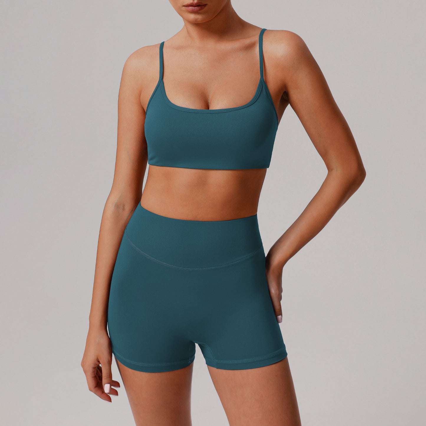 Solid color tight yoga suit quick drying fitness suit outdoor body shaping running suit women's fitness suit ﻿